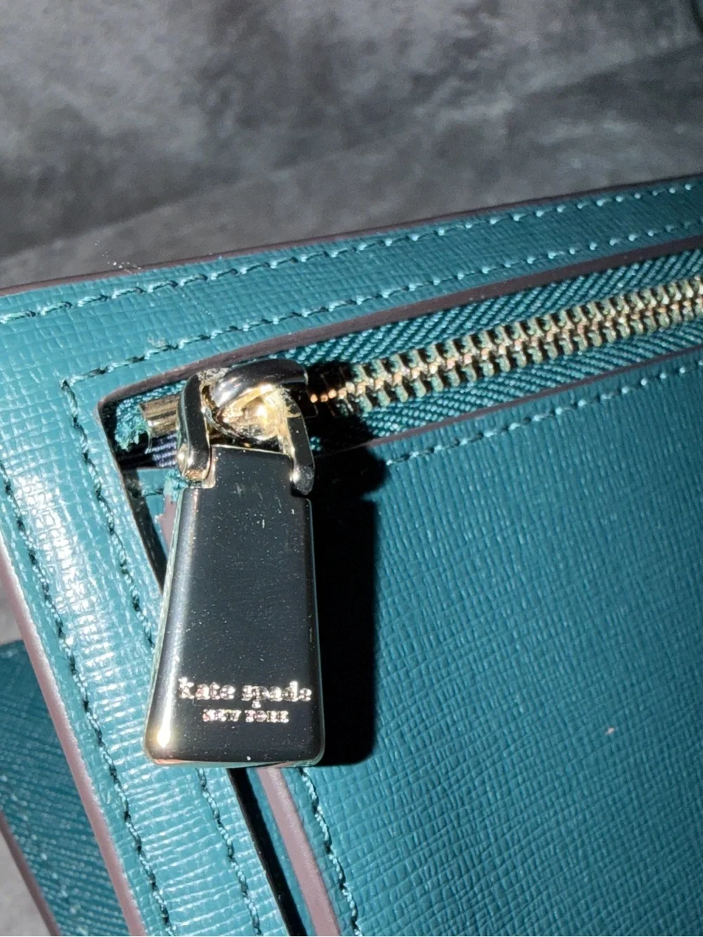 Kate Spade saffiano leather slim Bifold Wallet Morgan